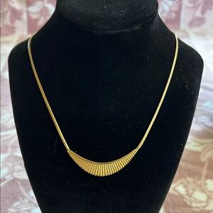Vintage AVON Gold-Tone Textured Collar Necklace